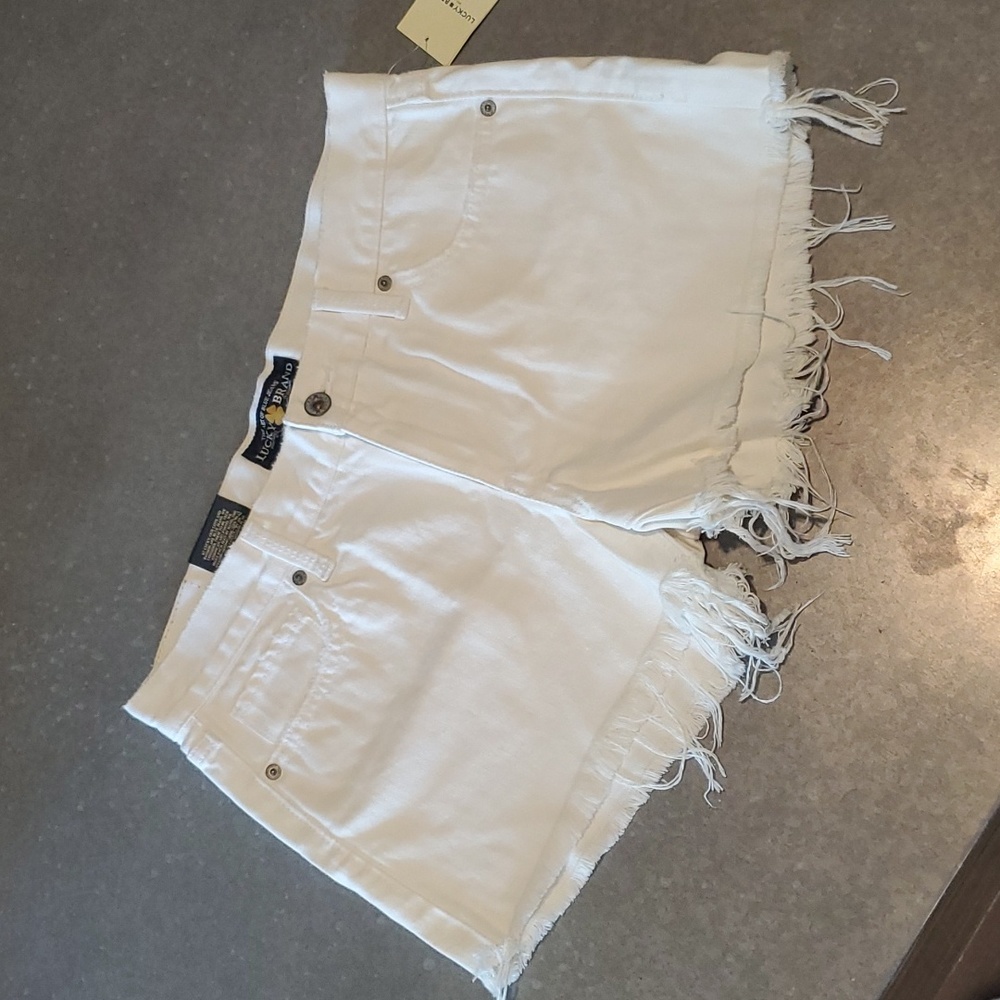 Lucky Brand White The Cut Off 8/29 NWT